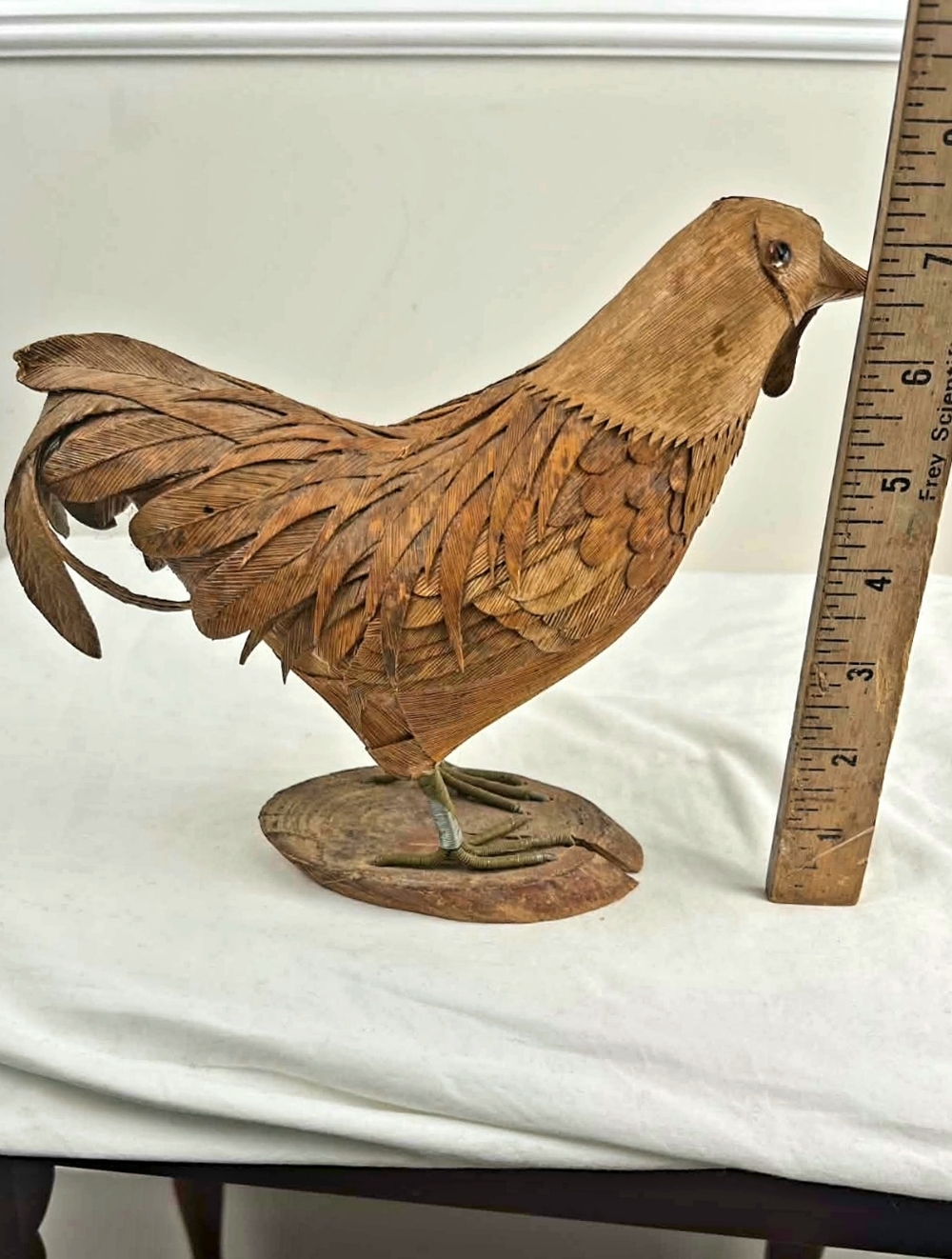 Vintage Folk Art Corn Husk & Wood Rooster Figurine - Picture 4 of 4
